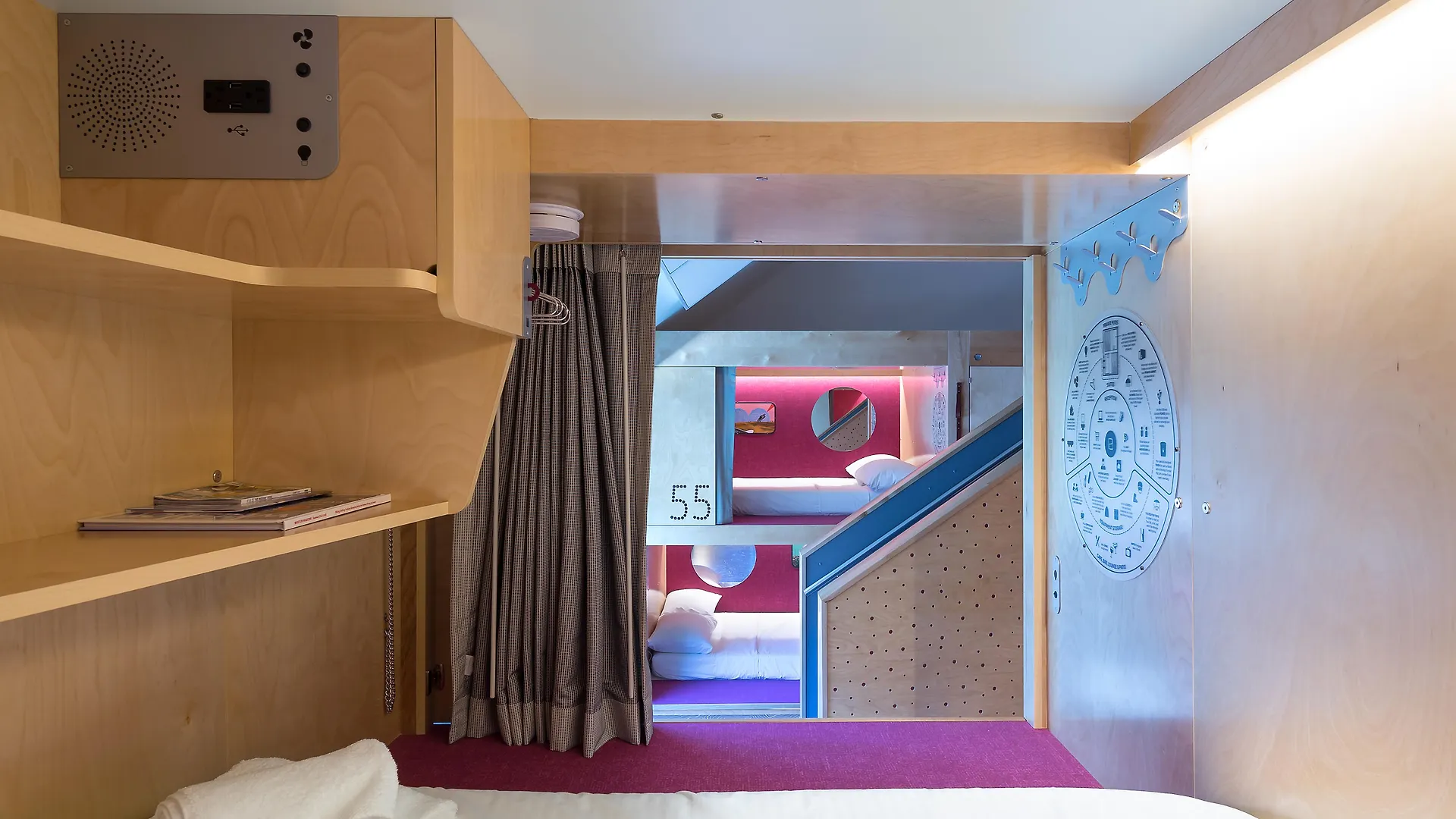 Pangea Pod Hotel (Adults Only) Whistler 3*,